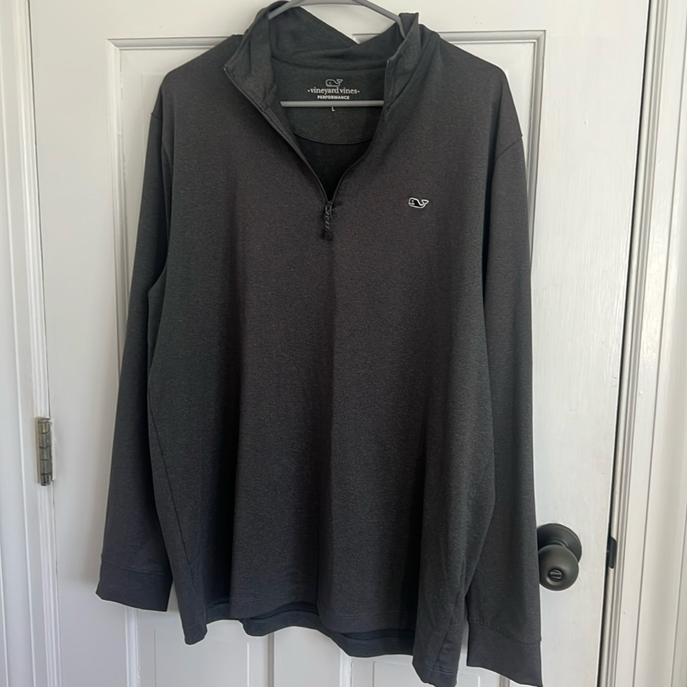 Men’s Vineyard Vines performance quarter zip size large